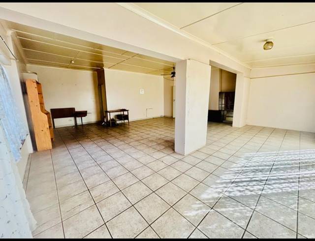 3 BEDROOM HOUSE FOR SALE IN VANDERBIJLPARK CE 1